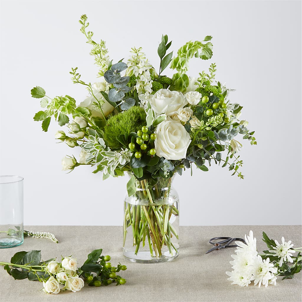 Irish Garden - A Florist Original – BEBE'S FLOWER SHOP, Los Angeles CA