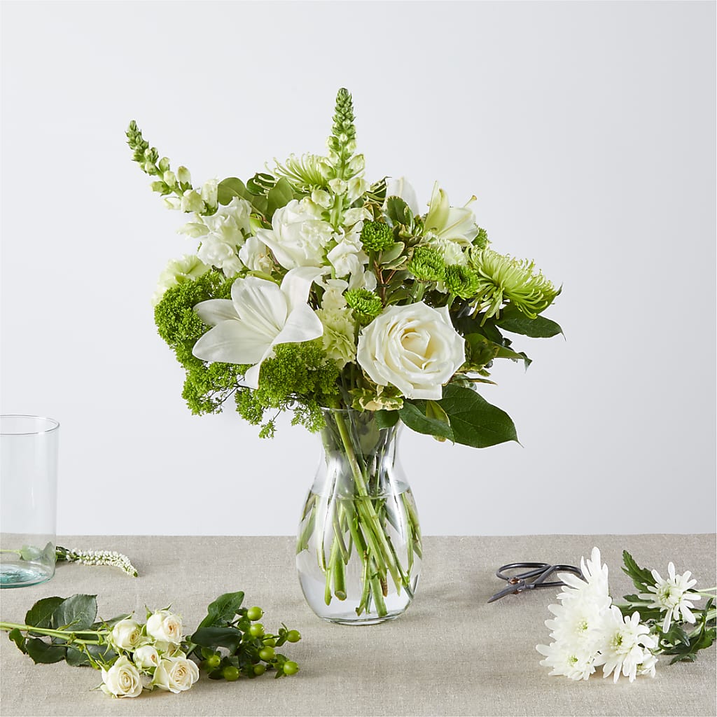 Irish Garden - A Florist Original – BEBE'S FLOWER SHOP, Los Angeles CA