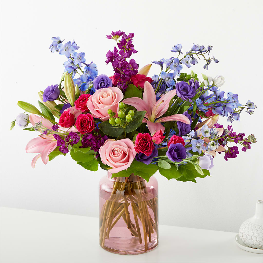 Breezy Meadows Bouquet – BEBE'S FLOWER SHOP, Los Angeles CA