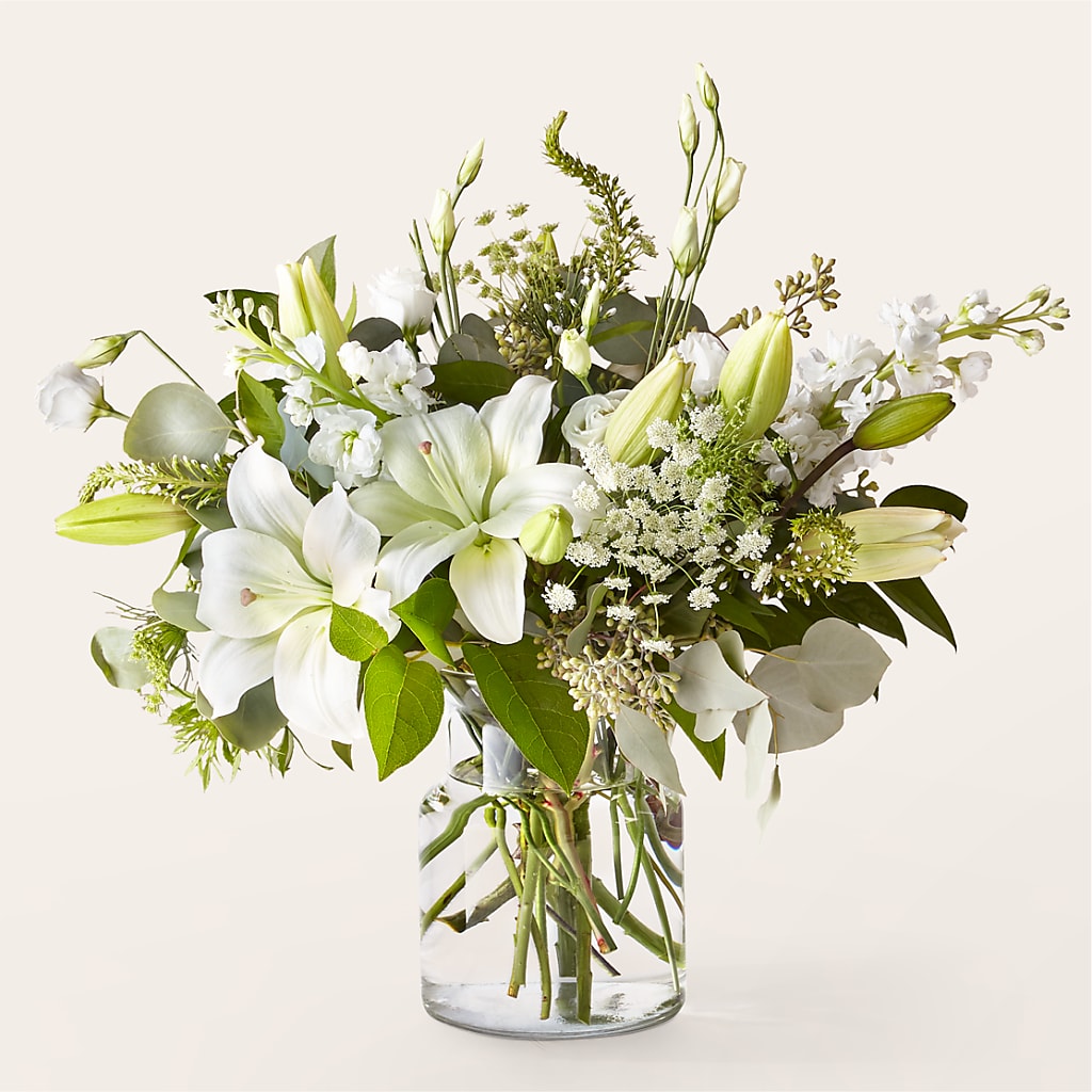 Alluring Elegance Bouquet – BEBE'S FLOWER SHOP, Los Angeles CA