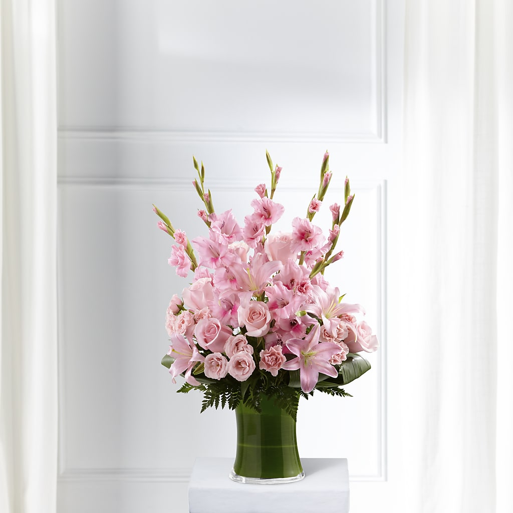 Lovely Tribute Bouquet – BEBE'S FLOWER SHOP, Los Angeles CA