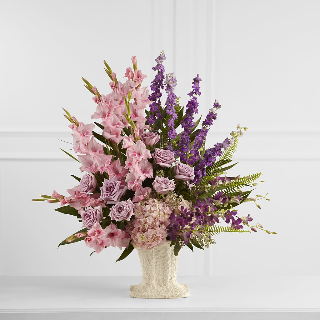 Flowing Garden Arrangement – BEBE'S FLOWER SHOP, Los Angeles CA