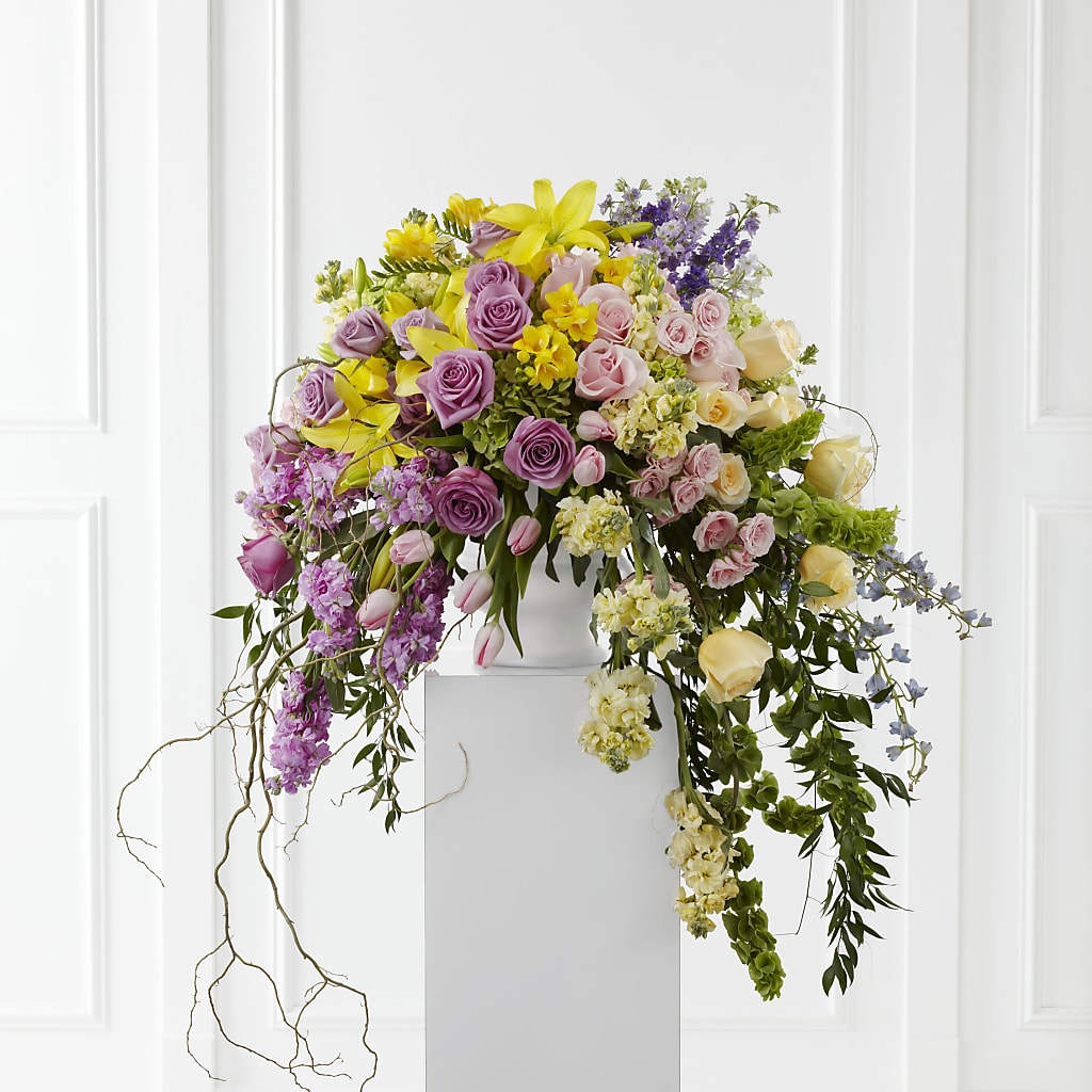 Display of Affection Arrangement – BEBE'S FLOWER SHOP, Los Angeles CA