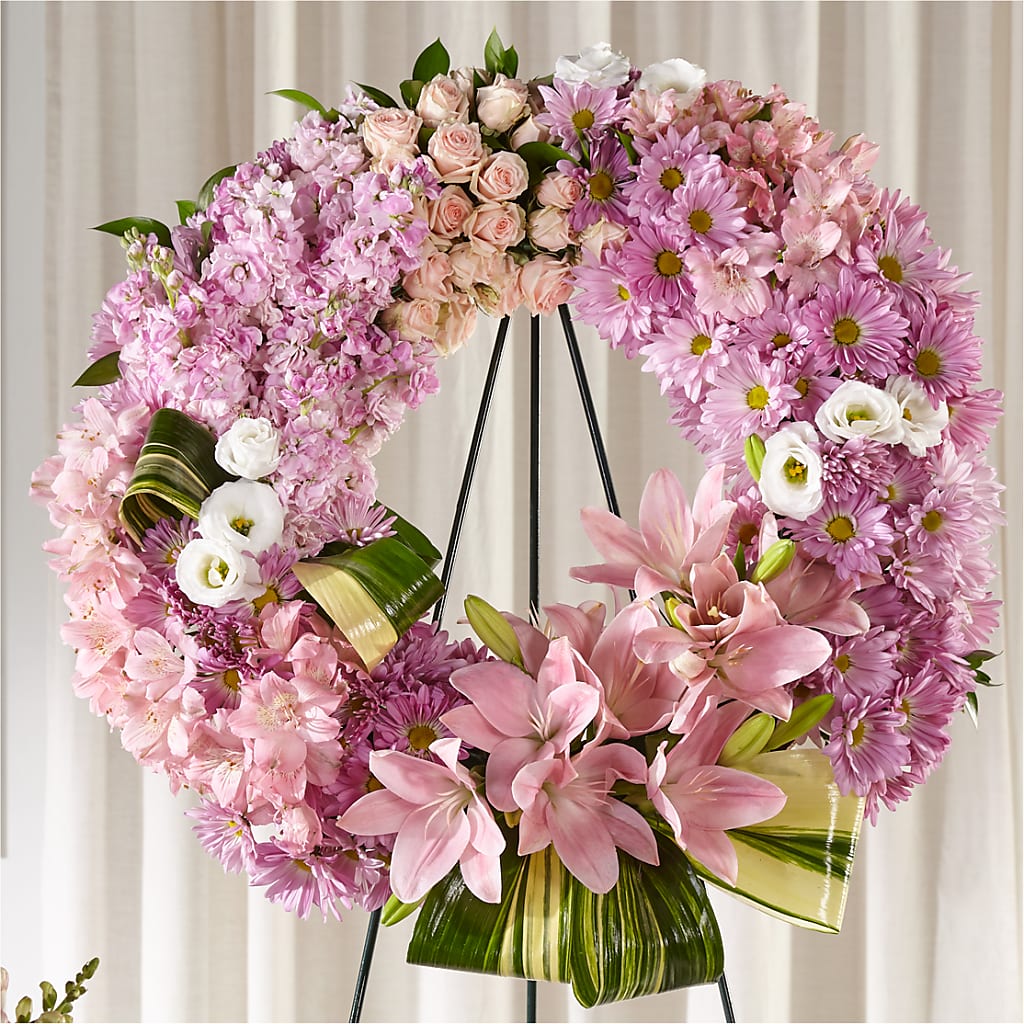 Gift of Warmth Wreath – BEBE'S FLOWER SHOP, Los Angeles CA