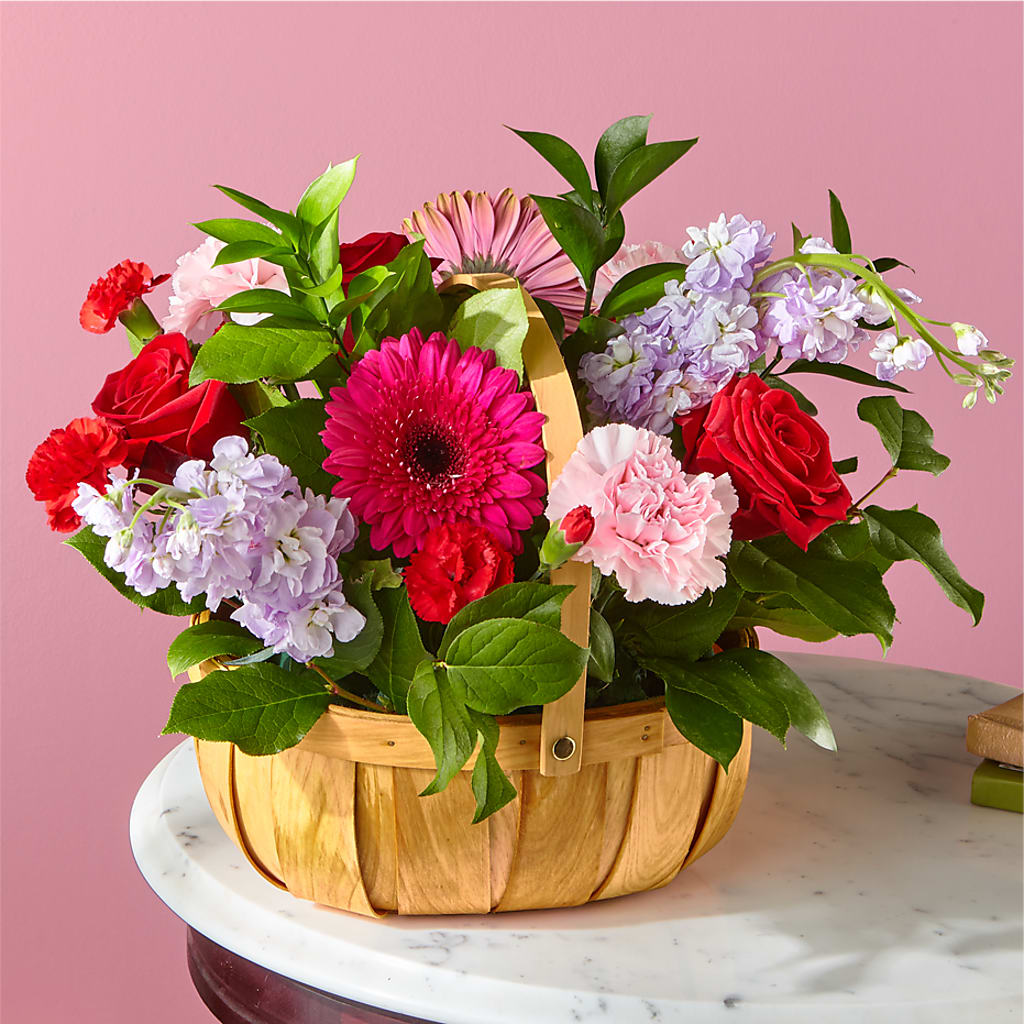 Pink Picnic Basket – BEBE'S FLOWER SHOP, Los Angeles CA
