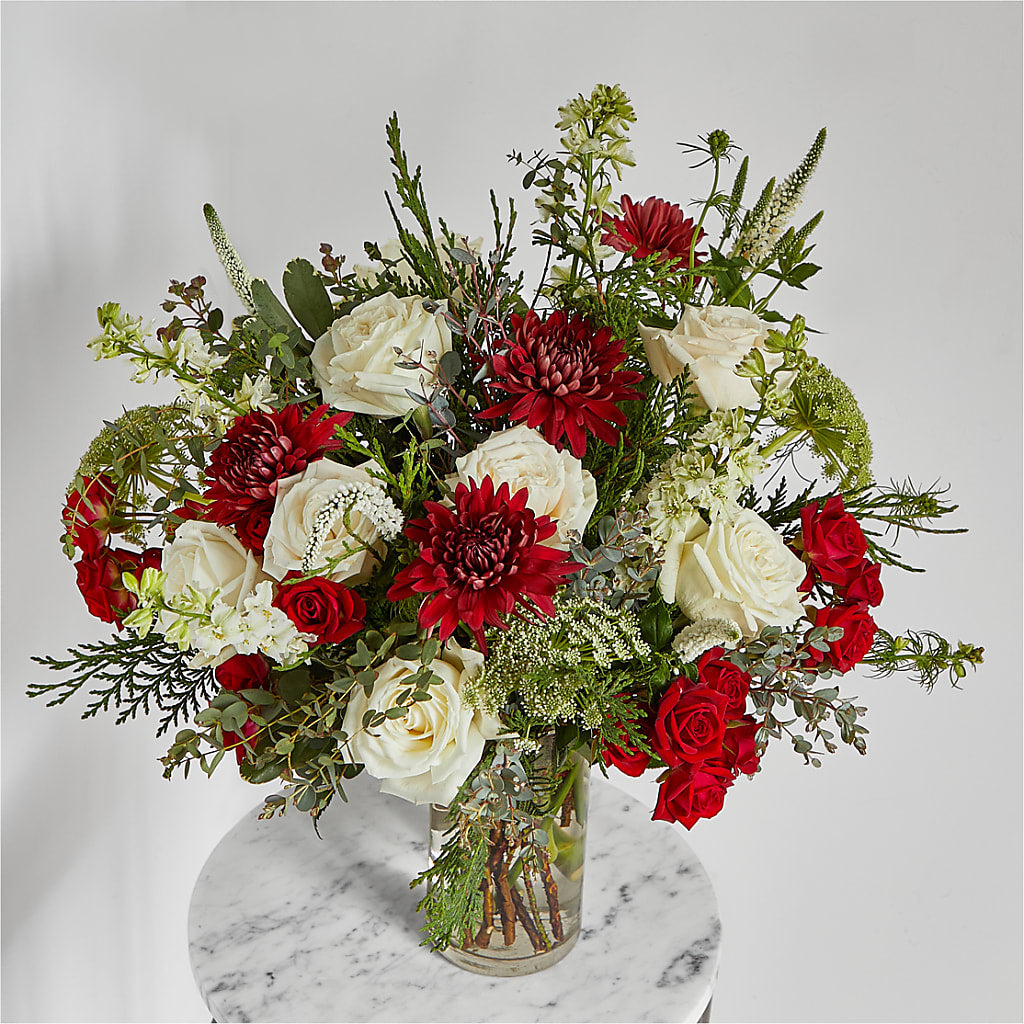 Favorite Traditions Bouquet – BEBE'S FLOWER SHOP, Los Angeles CA