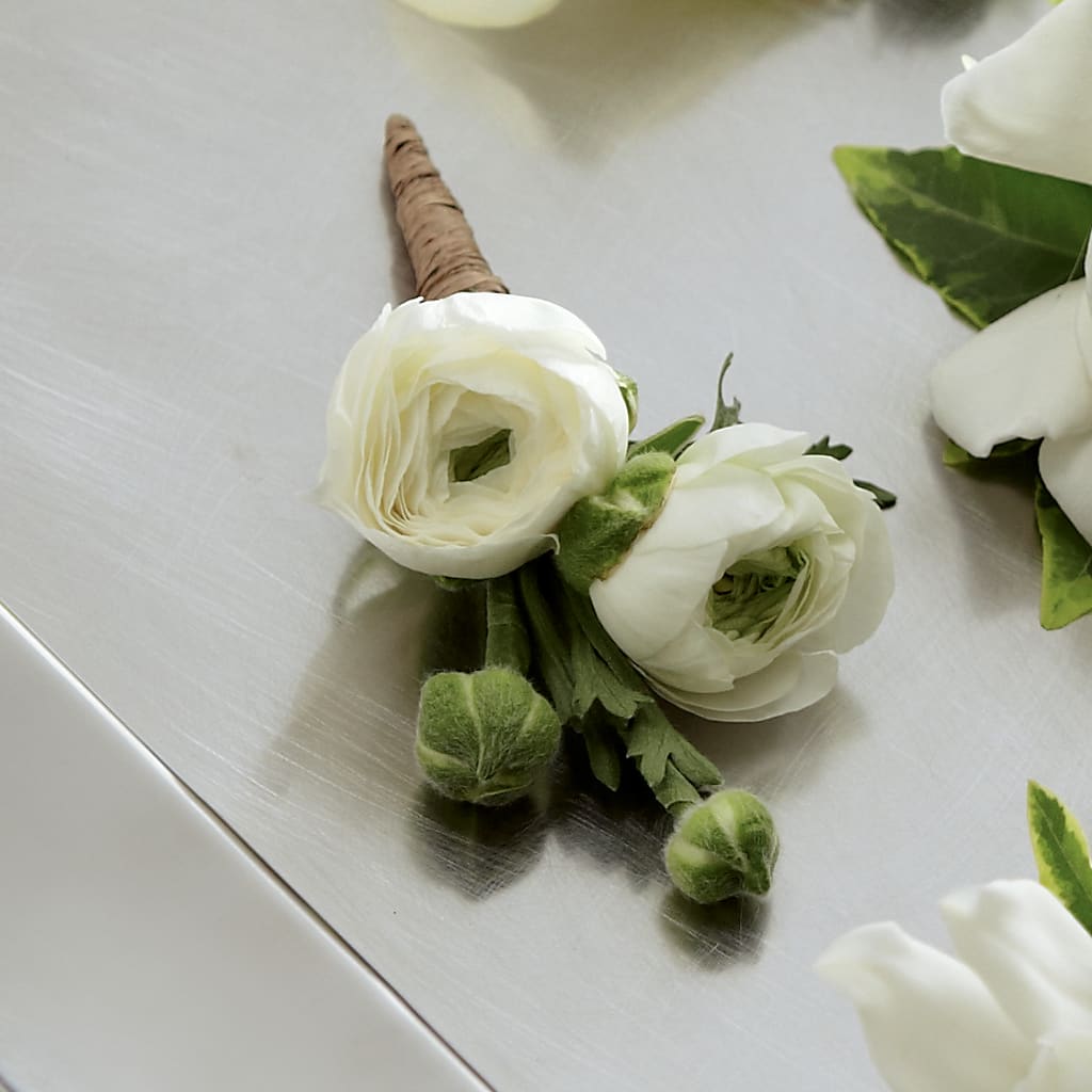 White Ranunculus Boutonniere – BEBE'S FLOWER SHOP, Los Angeles CA