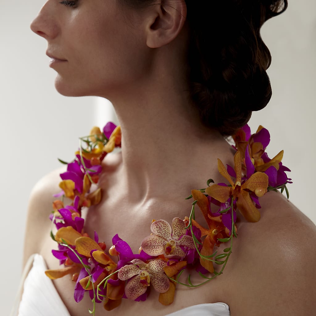 My Sweet Love Floral Necklace – BEBE'S FLOWER SHOP, Los Angeles CA