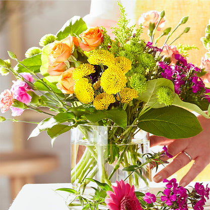 Bold & Bright – A Florist Original – BEBE'S FLOWER SHOP, Los Angeles CA