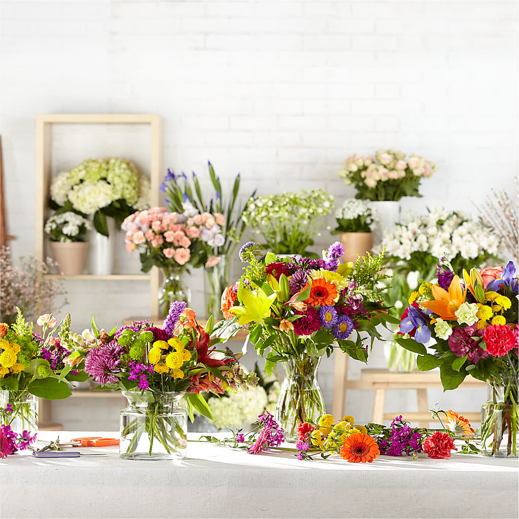 Bold & Bright – A Florist Original – BEBE'S FLOWER SHOP, Los Angeles CA