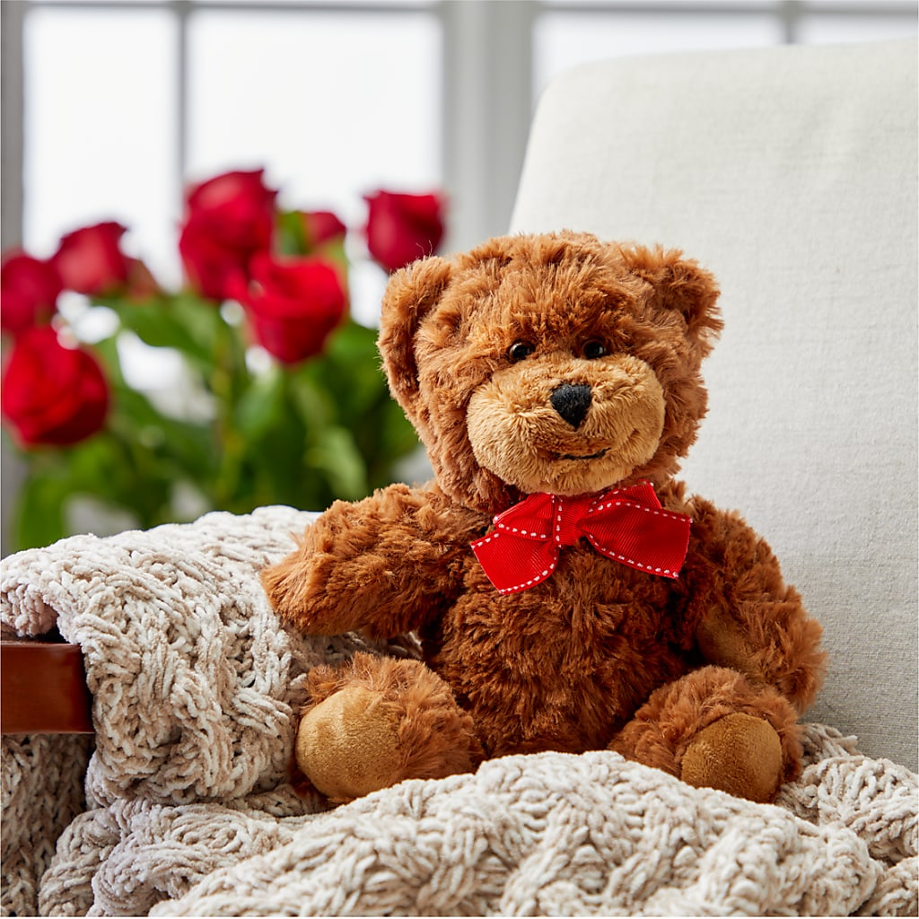Romantic Long Stem Red Rose Bouquet Bundles – BEBE'S FLOWER SHOP, Los Angeles CA