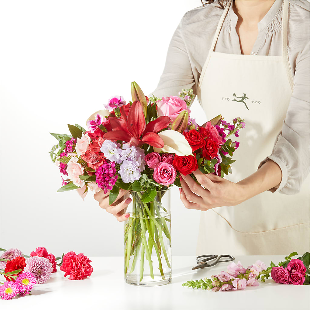 Swooning Over You - A Luxury Florist Original – BEBE'S FLOWER SHOP, Los Angeles CA