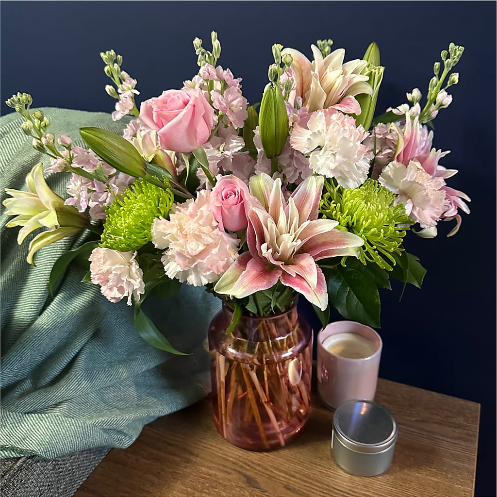 Pretty in Pink Bouquet – BEBE'S FLOWER SHOP, Los Angeles CA