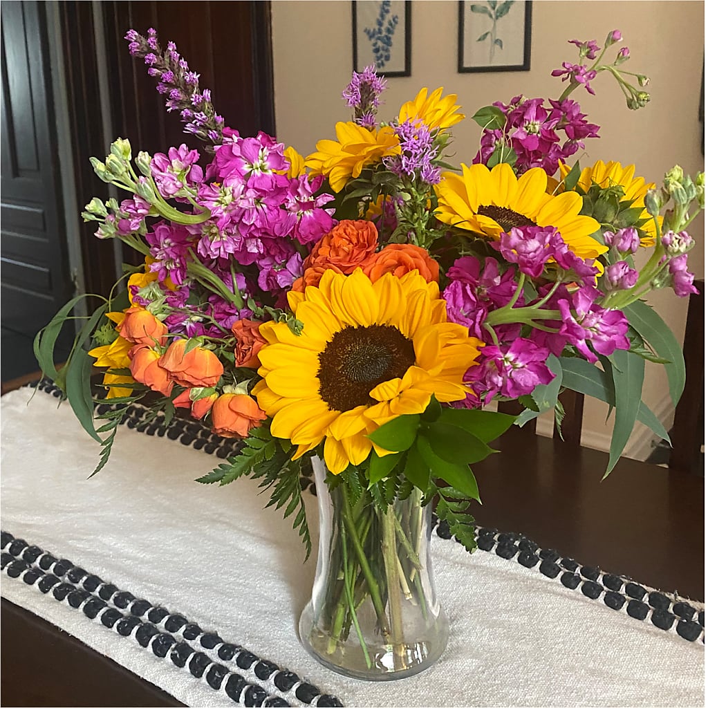 Rays of Life Bouquet – BEBE'S FLOWER SHOP, Los Angeles CA