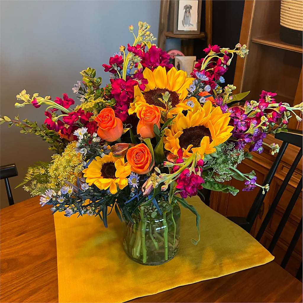 Rays of Life Bouquet – BEBE'S FLOWER SHOP, Los Angeles CA