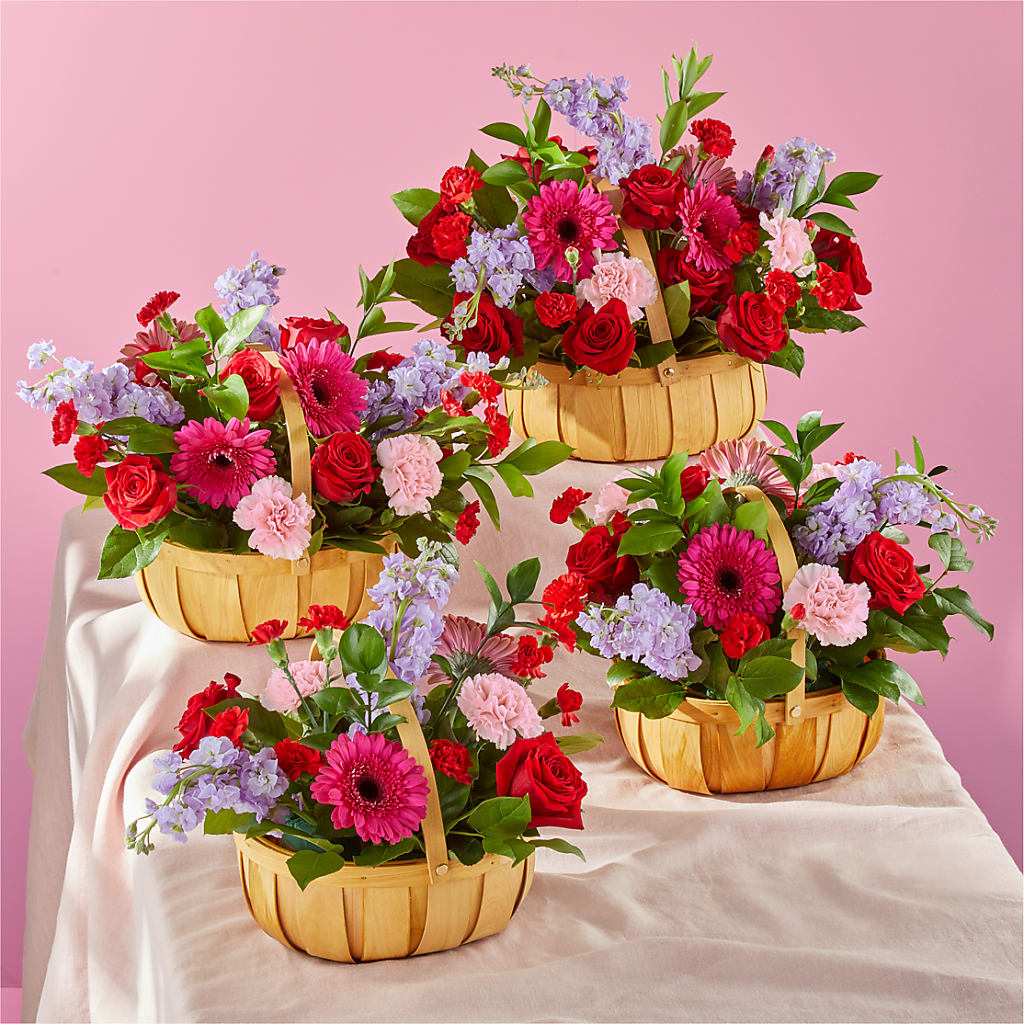 Pink Picnic Basket – BEBE'S FLOWER SHOP, Los Angeles CA
