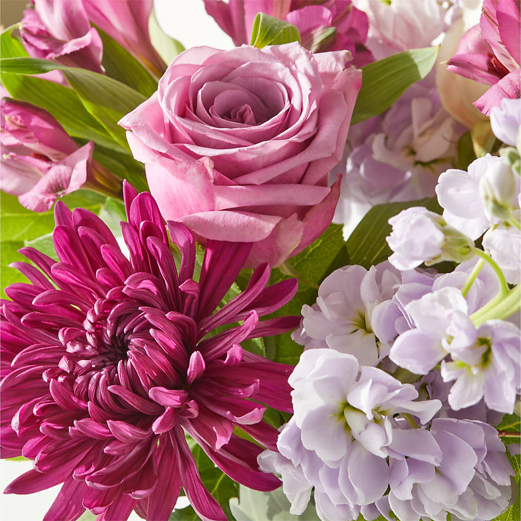 Amethyst Dreams Bouquet – BEBE'S FLOWER SHOP, Los Angeles CA