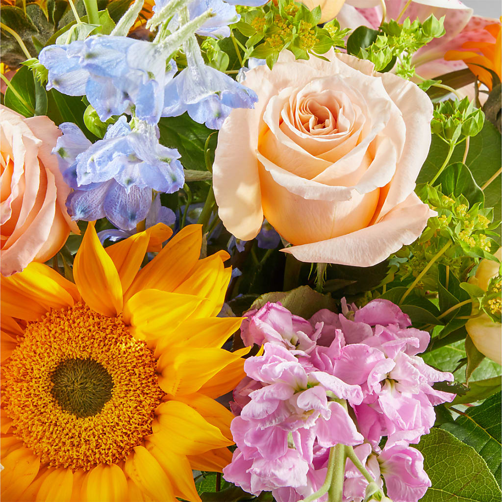 Dreamy Meadows Bouquet – BEBE'S FLOWER SHOP, Los Angeles CA
