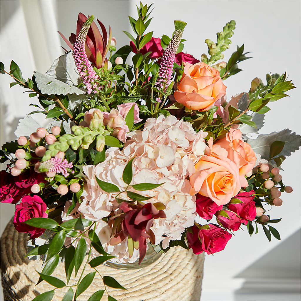 Glitz & Glam Bouquet – BEBE'S FLOWER SHOP, Los Angeles CA