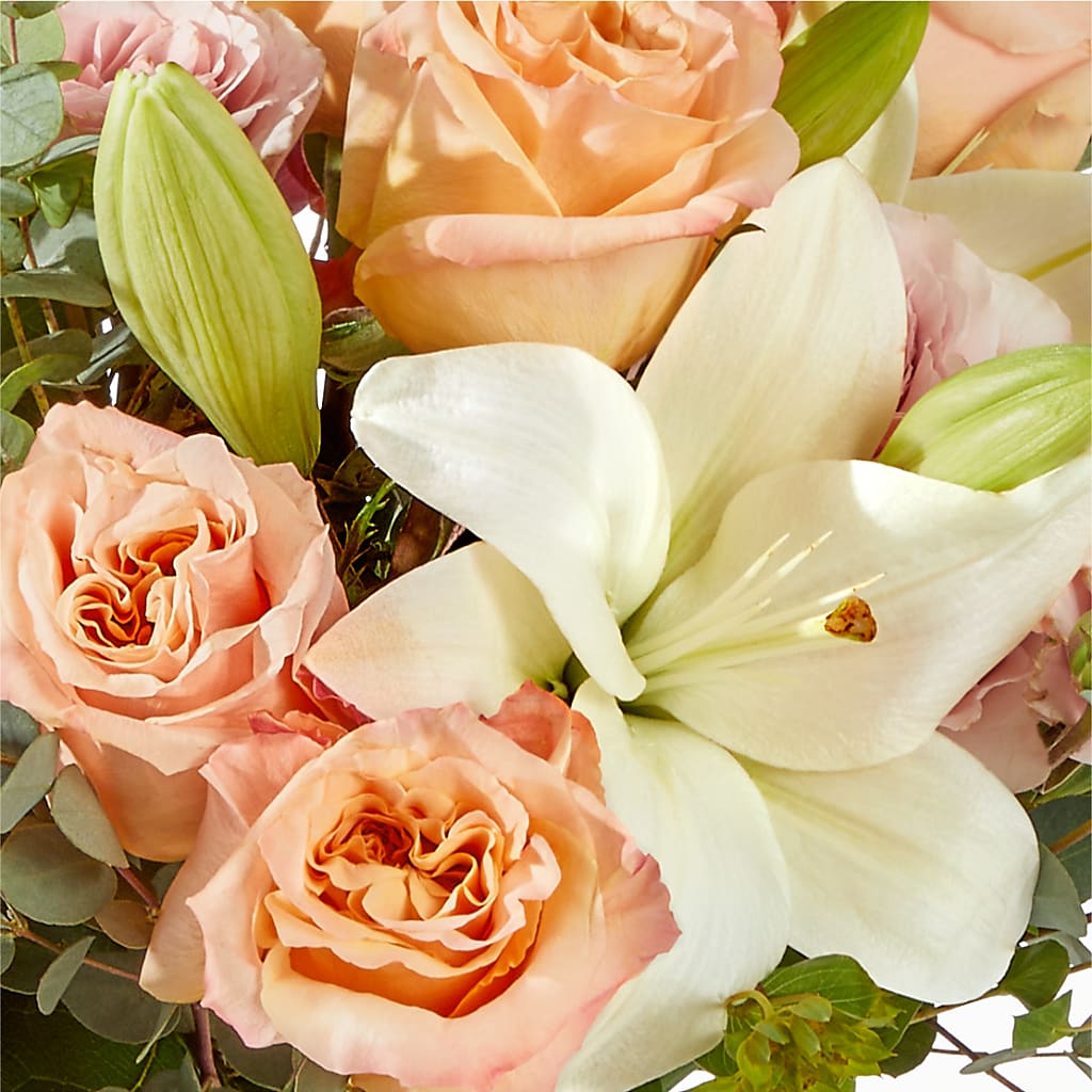 Grapefruit Splash Bouquet – BEBE'S FLOWER SHOP, Los Angeles CA