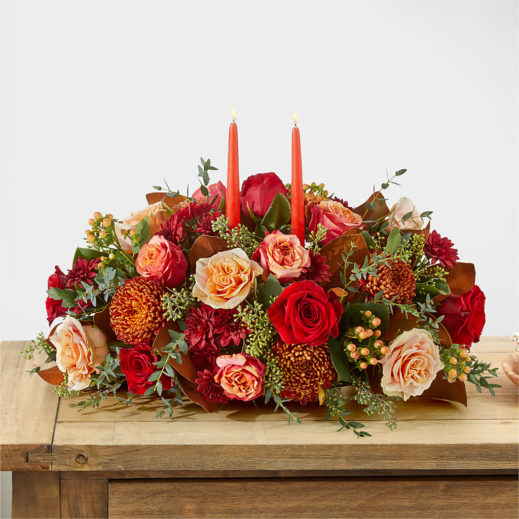Gather Near Centerpiece – BEBE'S FLOWER SHOP, Los Angeles CA