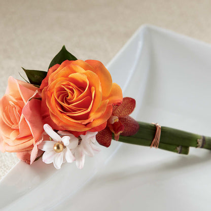 Sunset Dream Boutonniere – BEBE'S FLOWER SHOP, Los Angeles CA