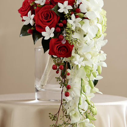 Here Comes the Bride Bouquet – BEBE'S FLOWER SHOP, Los Angeles CA